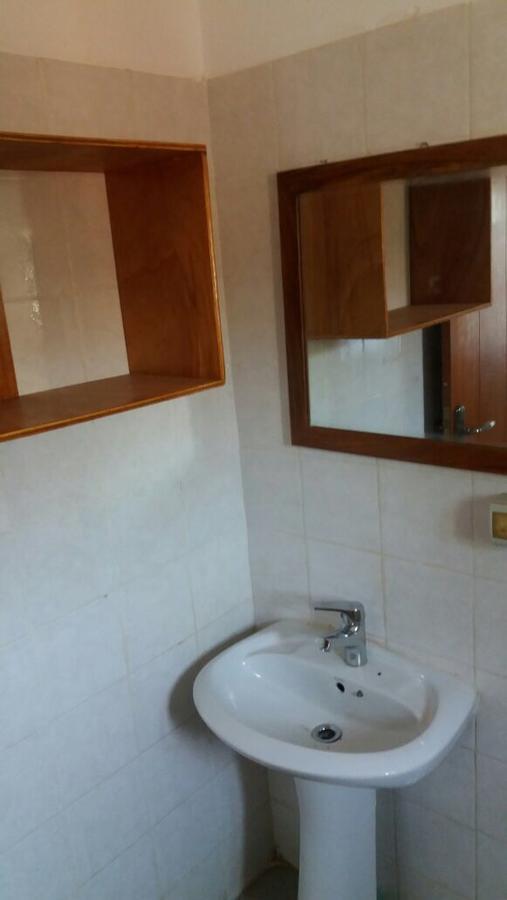Sarawally Guesthouse Ampaya ภายนอก รูปภาพ