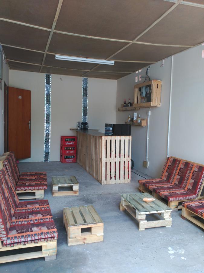 Sarawally Guesthouse Ampaya ภายนอก รูปภาพ
